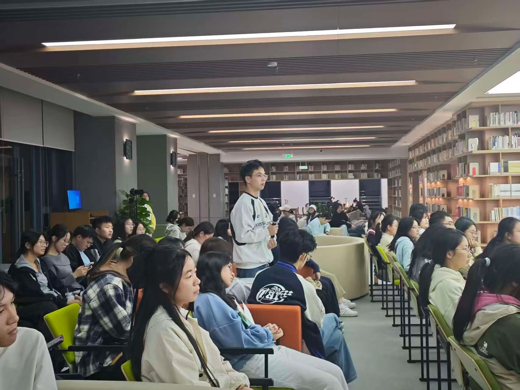 图书馆及国际学院活动